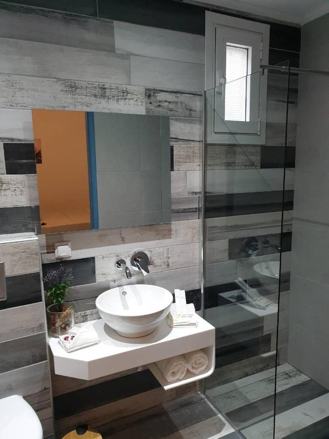 V-Suites 2 Potos Eksteriør billede